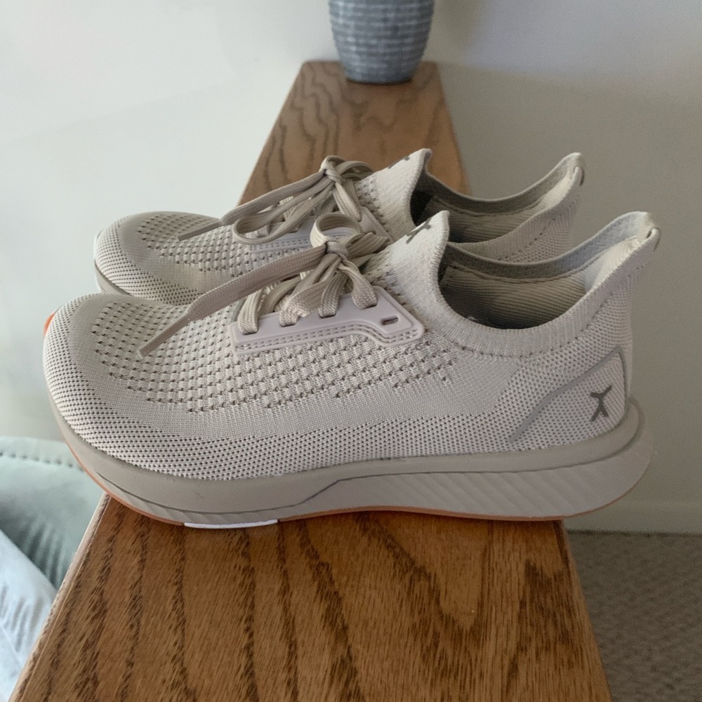 Flux Footwear Adapt Runners